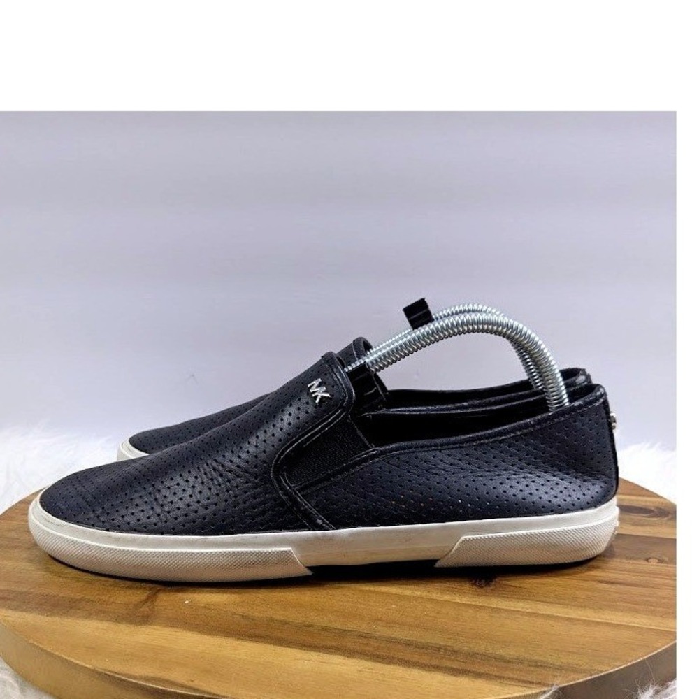 Michael Kors Mens Black Perforated Leather Slip On Sneakers 9.5M 001109 Shoes